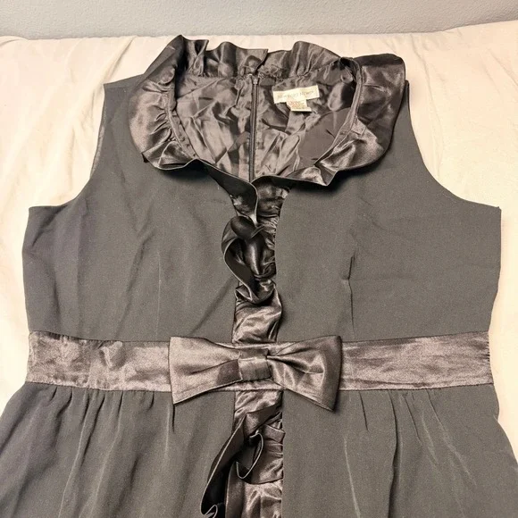 Newport News Black Sleeveless Ruffle Bow Detail Whimsigoth Midi Dress Size 16‎ - Picture 5 of 10